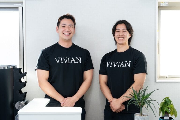 VIVIAN 与野店